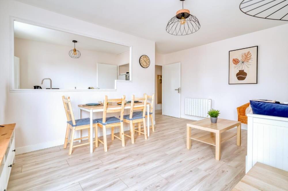 Logement Sarah Courcouronnes Εξωτερικό φωτογραφία