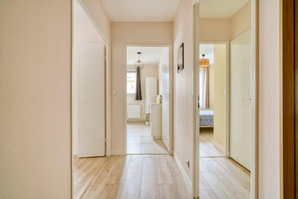 Logement Sarah Courcouronnes Εξωτερικό φωτογραφία