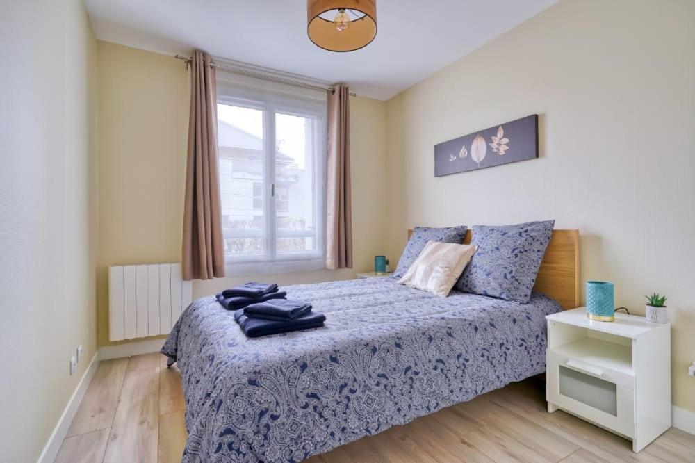 Logement Sarah Courcouronnes Εξωτερικό φωτογραφία