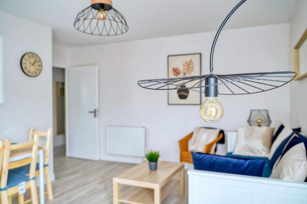 Logement Sarah Courcouronnes Εξωτερικό φωτογραφία